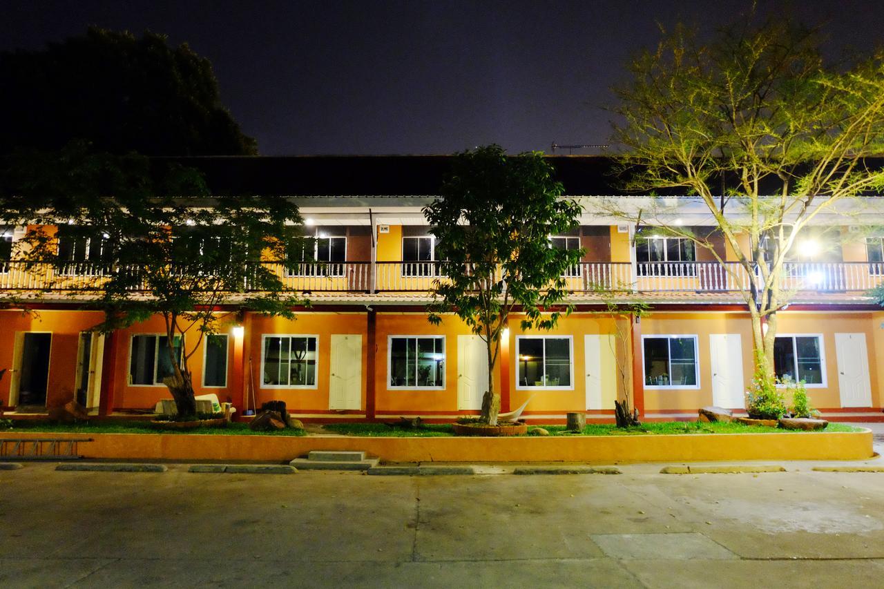 Bed and Breakfast Aiyara House Ayutthaya Exteriér fotografie